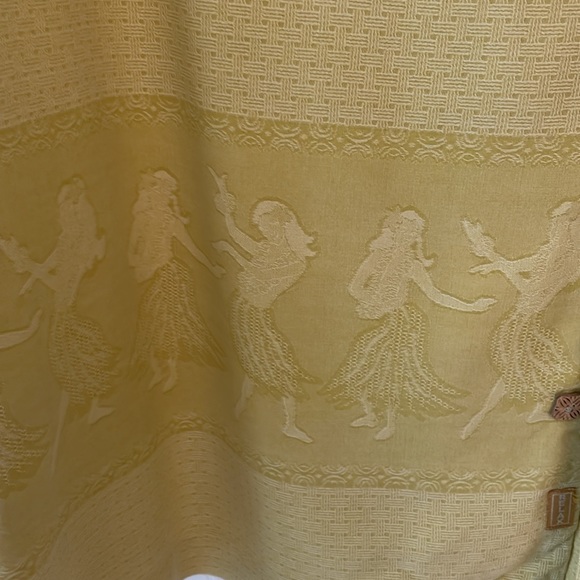 Tommy Bahama short sleeve silk button down XL - Picture 2 of 5